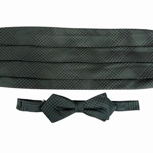 Valentino Men's Cummerbund Bow Tie Set Green Glen Plaid Silk Made in the USA euc